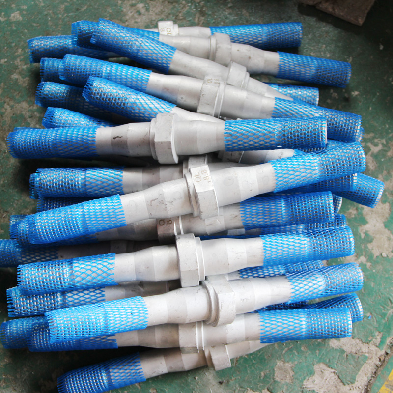 热浸锌泵盖螺柱